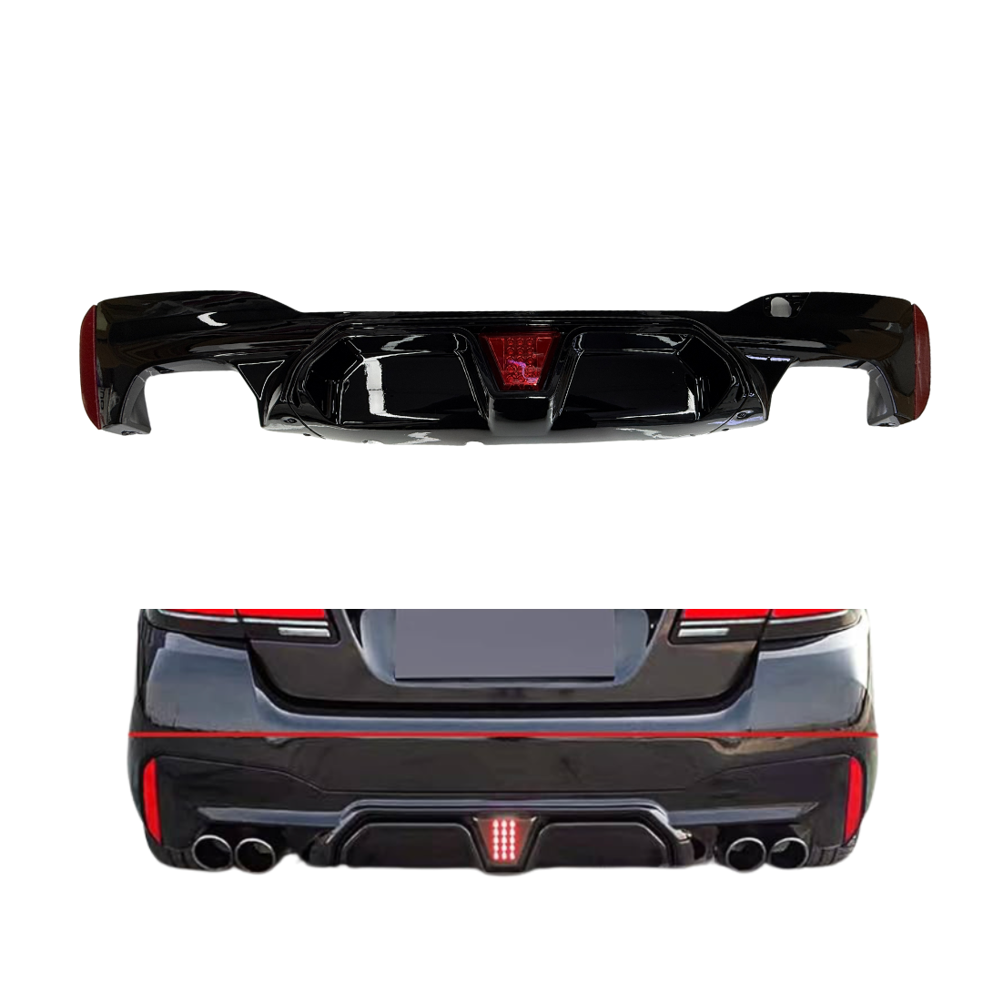 BMW 5 Serie G30&G31 (2017-2022) M-Style Diffuser Glans Zwart Dubbel met Remlicht