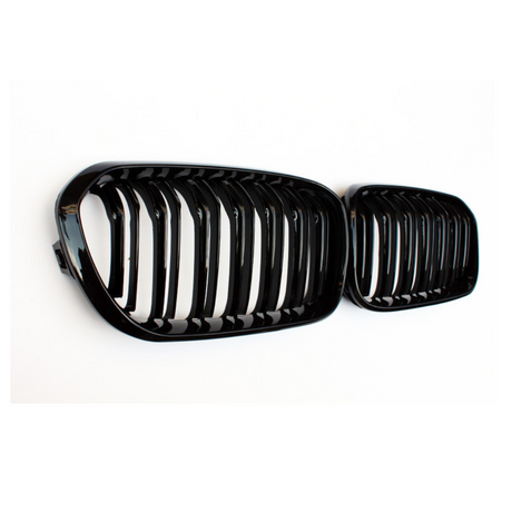 Dubbel Spijl Grill compatibel met BMW 1 Serie F20&F21 (2015-2019) Glans Zwart – afbeelding 2